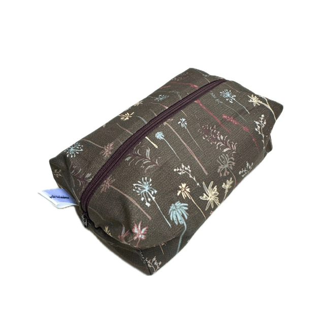 'Deep Bloom', Cosmetic Bag
